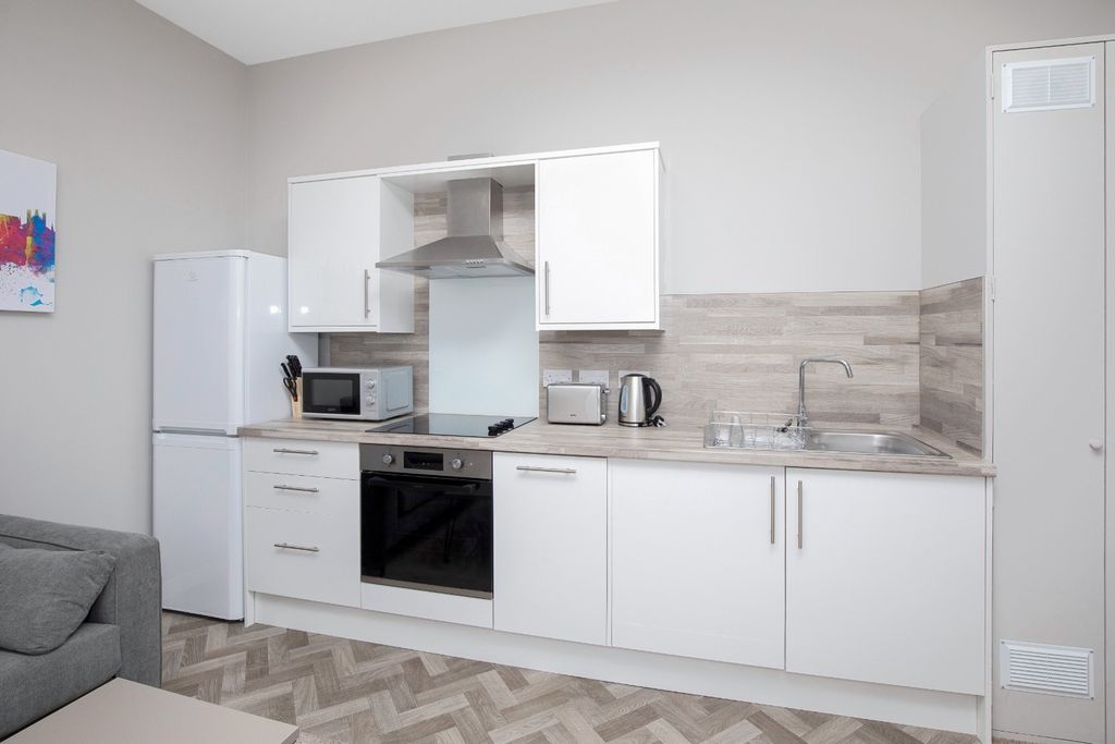 Property photo 3 of 19 Photo 3