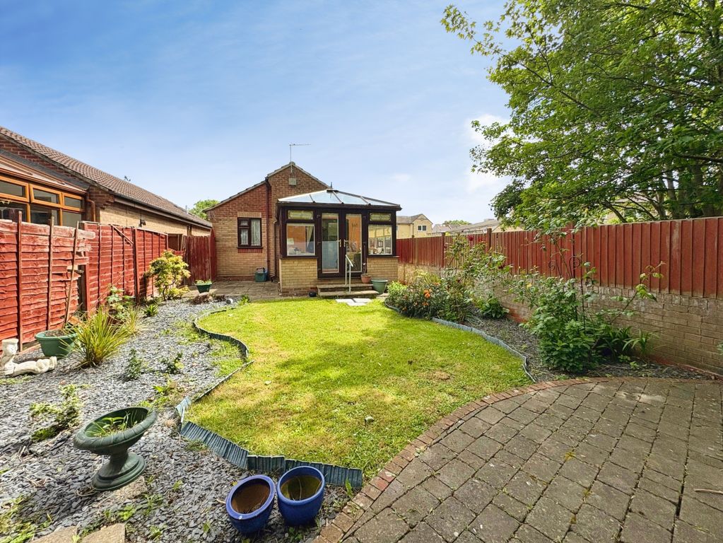 Property photo 1 of 17 Garden