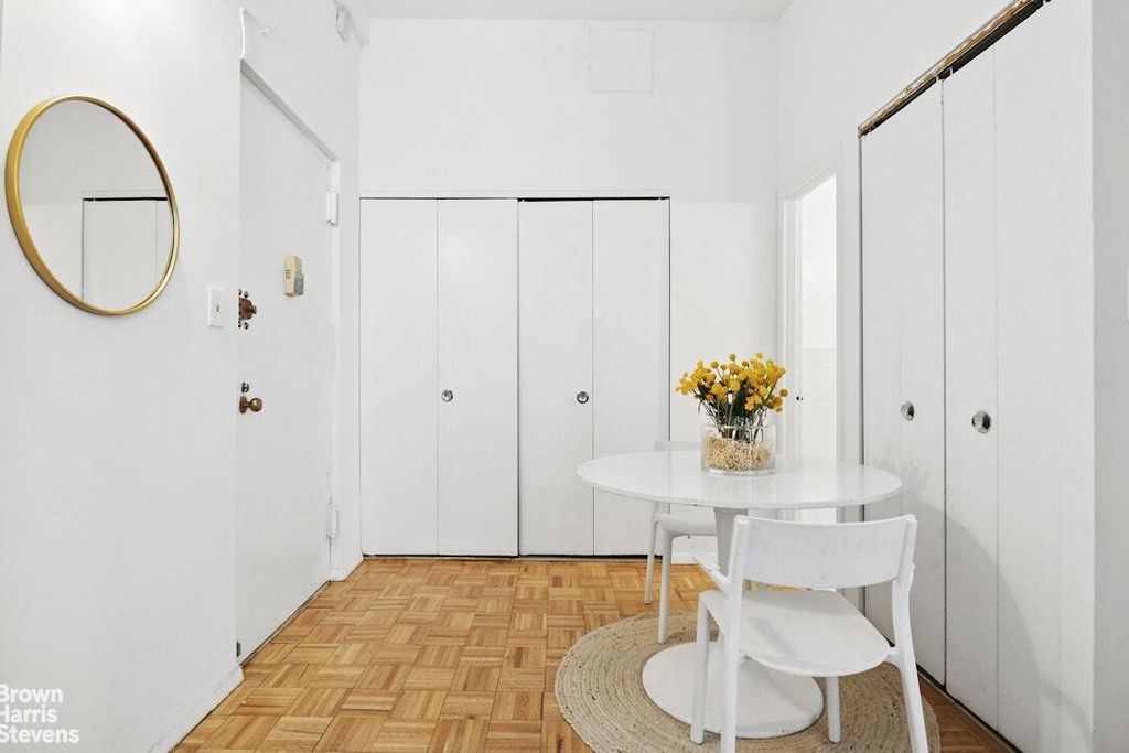 Property photo 3 of 7 <Alttext/>