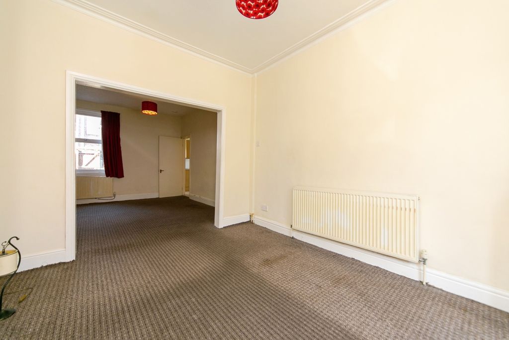 Property photo 3 of 15 Photo