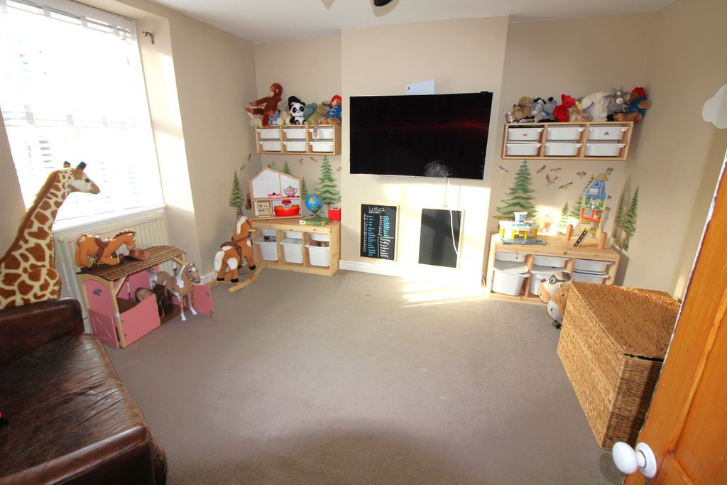 Additional image 6 of 3 bed semi-detached house for saleThe Leys, Chipping Norton OX7