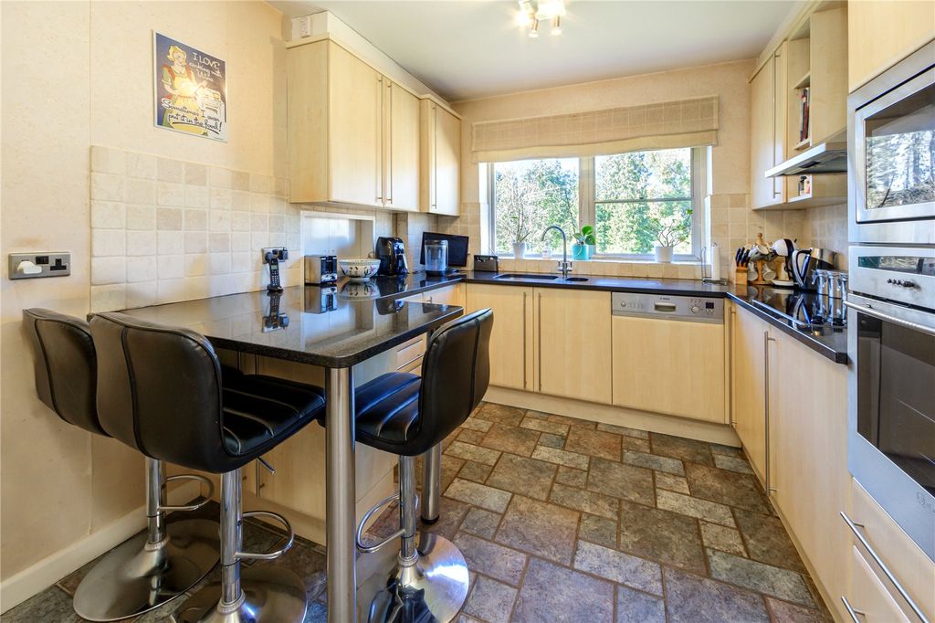 Property photo 2 of 23 Picture No. 01