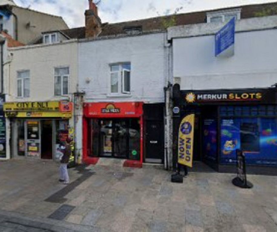 Property photo 1 of 8