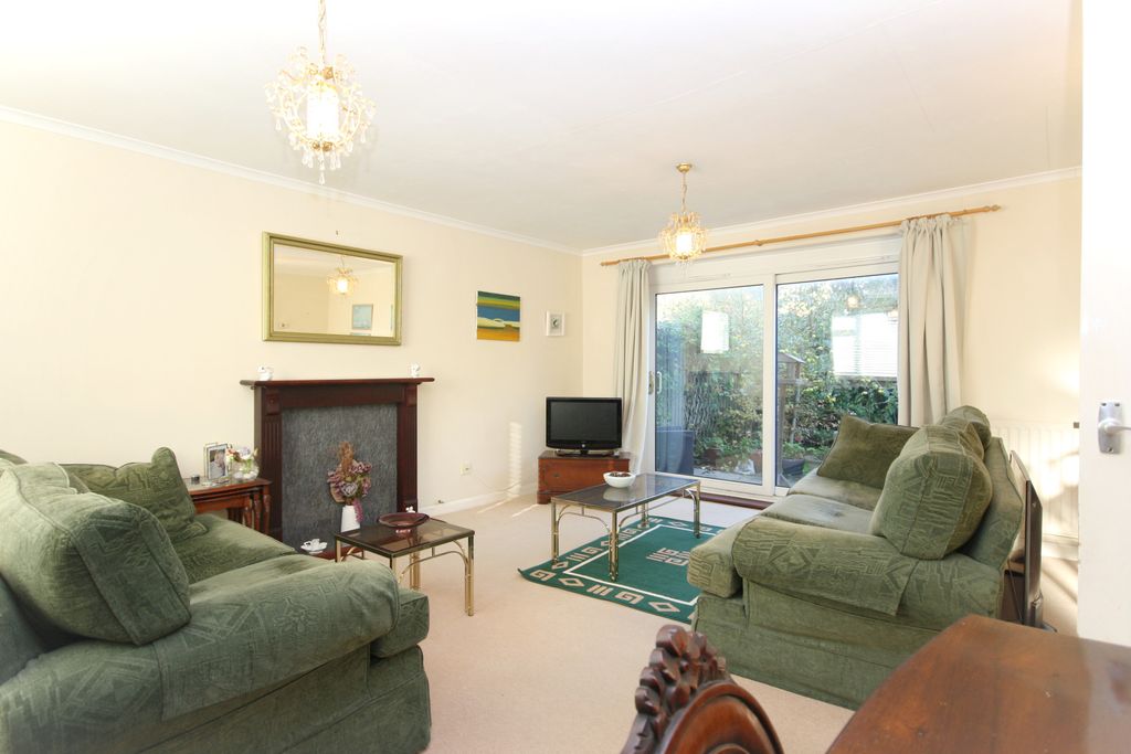 Property photo 2 of 15