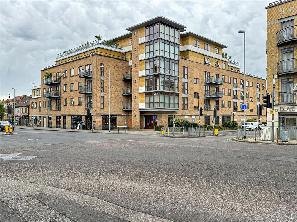 Property photo 1 of 20 Img (10).Jpg