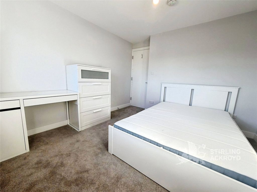 Property photo 1 of 15 Bedroom