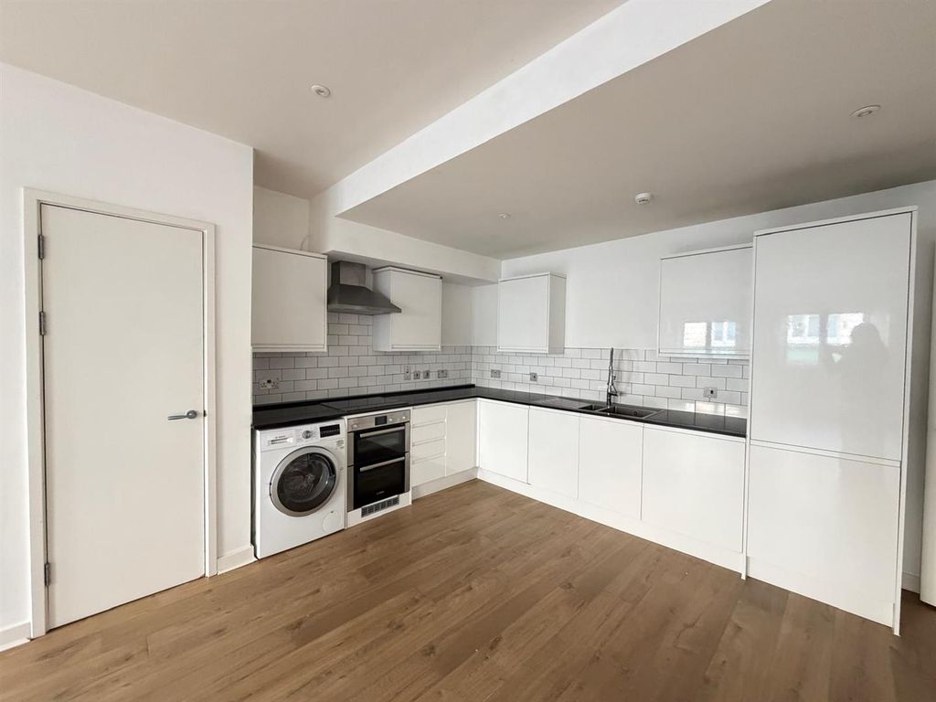 Property photo 2 of 5 Kitchen.Jpg