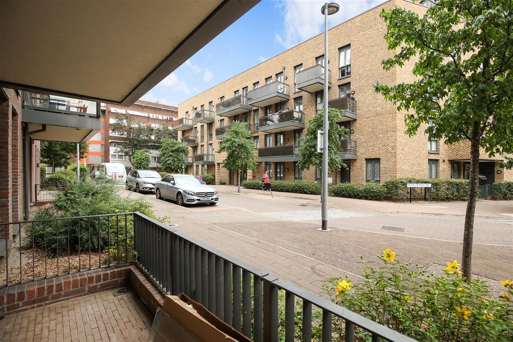 Property photo 3 of 13 Front Terrace