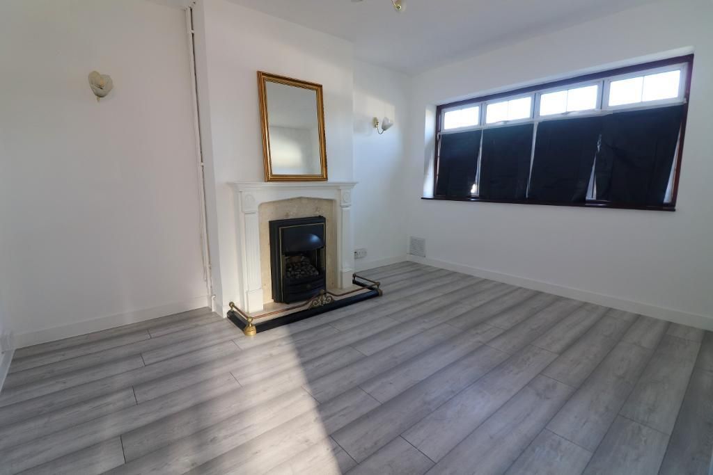 Property photo 2 of 10 Photo 2