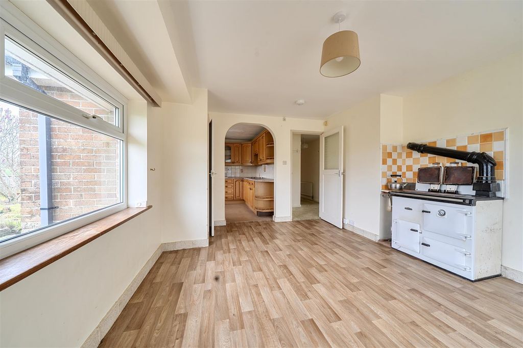 Property photo 2 of 24 1432546-9-69B97187A2dc6.Jpg