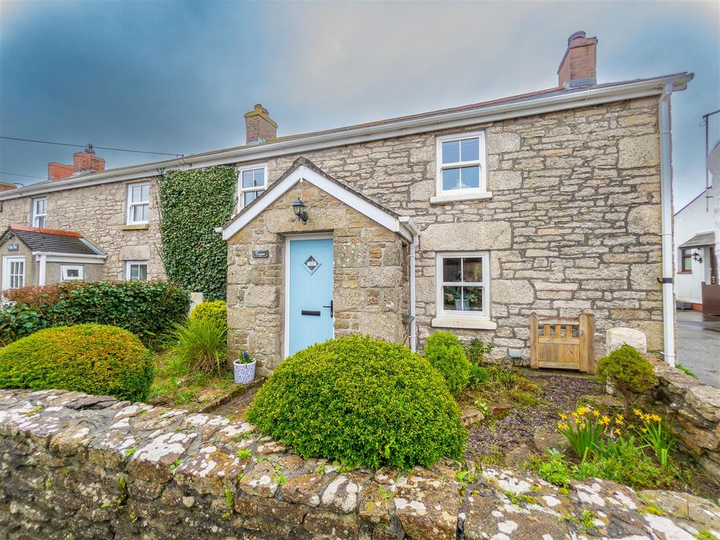 Property photo 1 of 39 Tregear Cottage, Breage-2.Jpg