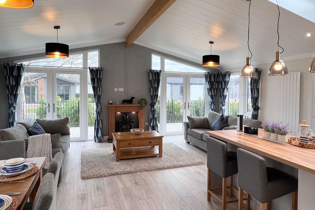 Property photo 3 of 11 Plot 25 Willerby Acorn Open Plan.Jpg