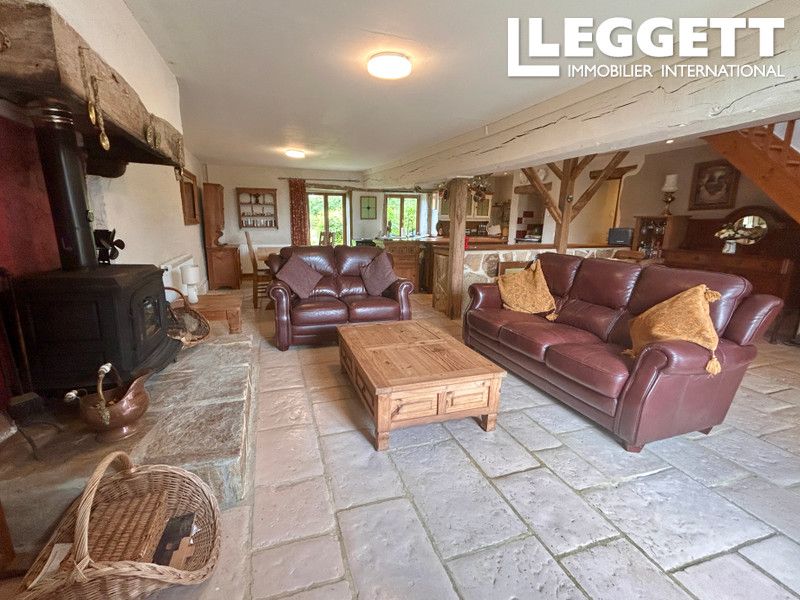 Property photo 3 of 10