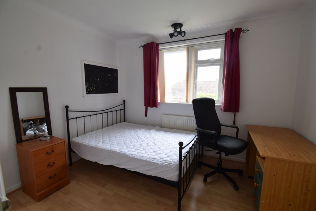 Property photo 1 of 12 97Fa46E218B57Bc6Ff384F092Cb4c8d7