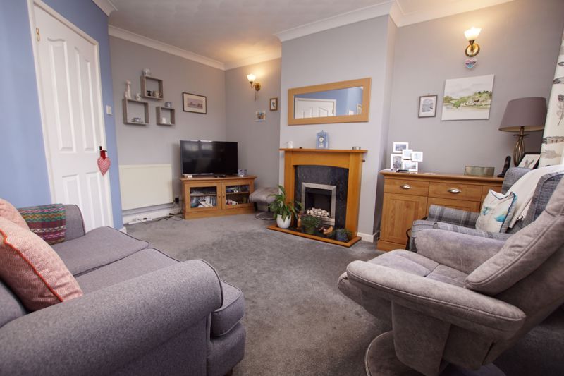 Property photo 2 of 16 Sitting Room