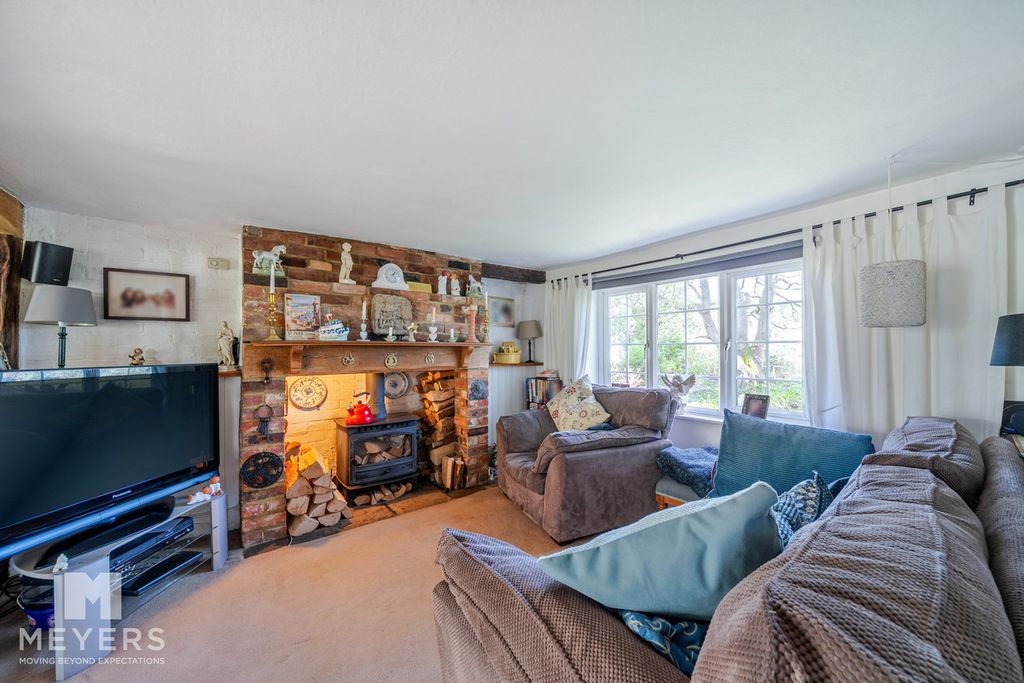 Property photo 1 of 25