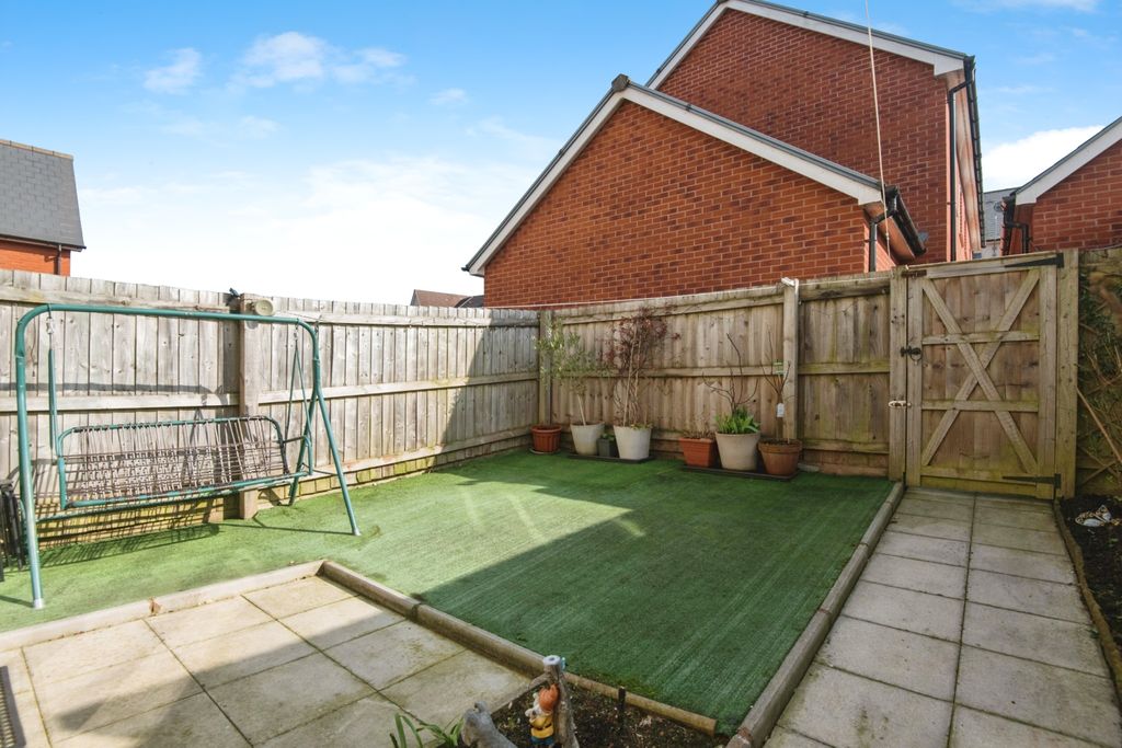 Property photo 3 of 17 Photography