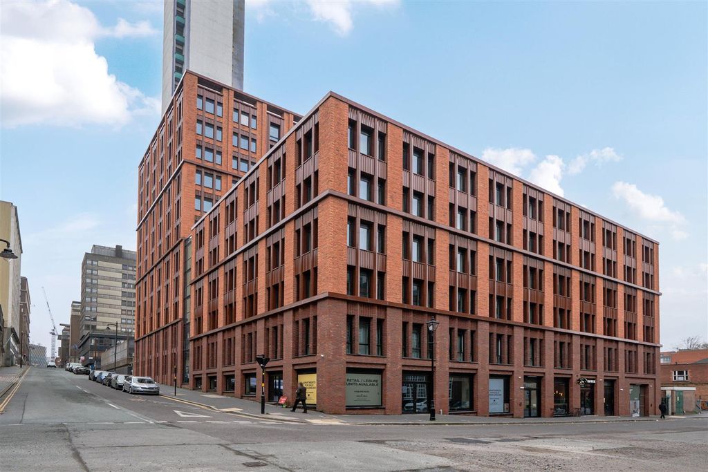 Property photo 2 of 12 1424440-10-69Aec045E1De8.Jpg