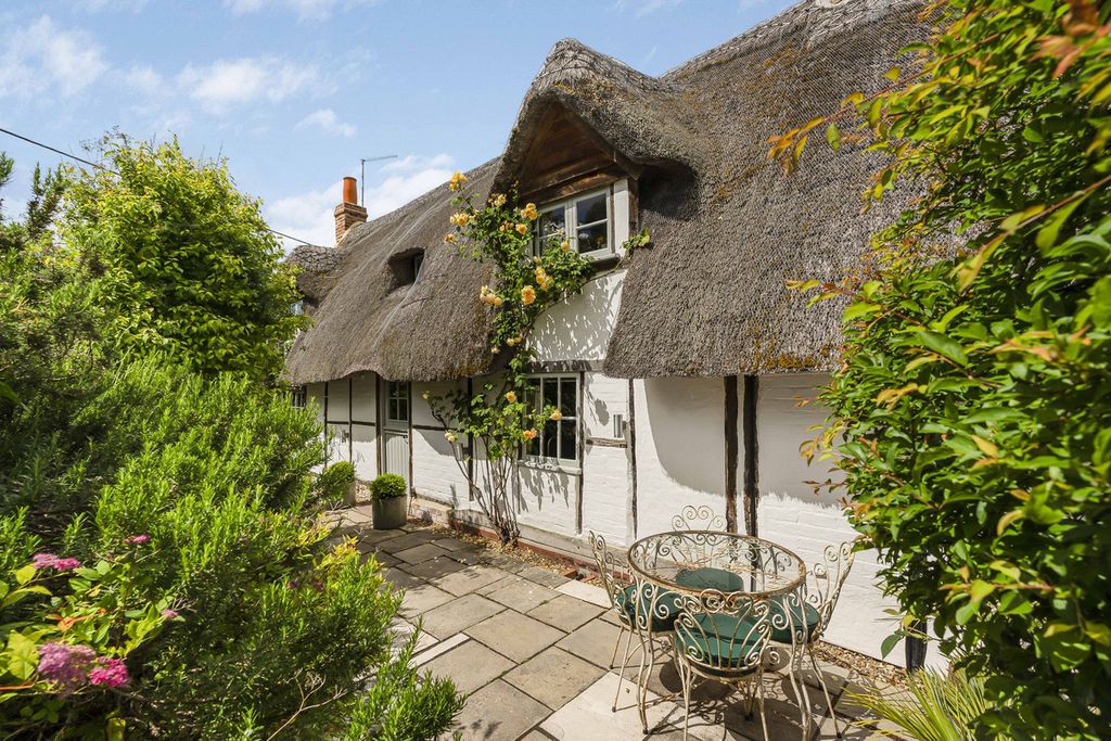 Property photo 1 of 37