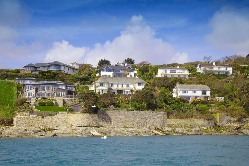 Property photo 2 of 50 3471485