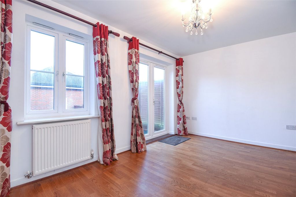 Property photo 2 of 8 Living Room