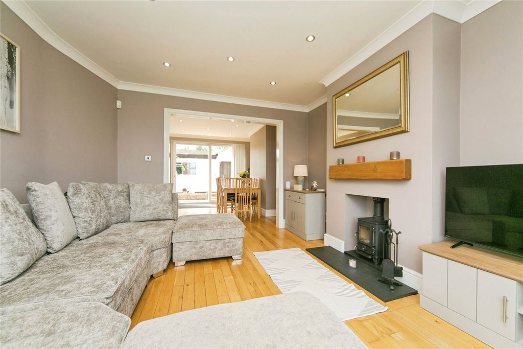 Property photo 2 of 20 Picture No. 26