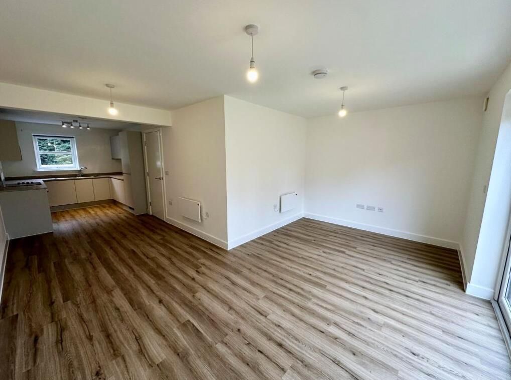Property photo 3 of 10 Image
