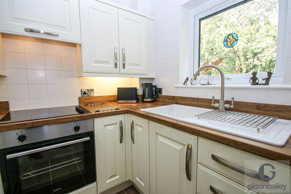 Property photo 3 of 18 Img_5654-2.Jpg