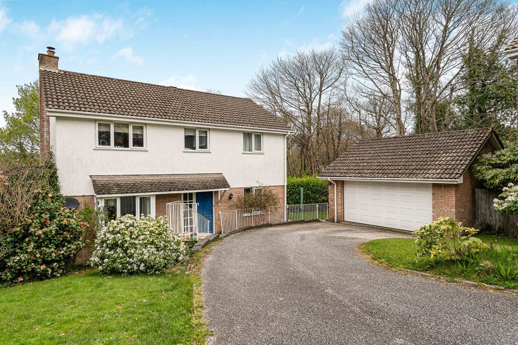 Property photo 1 of 26