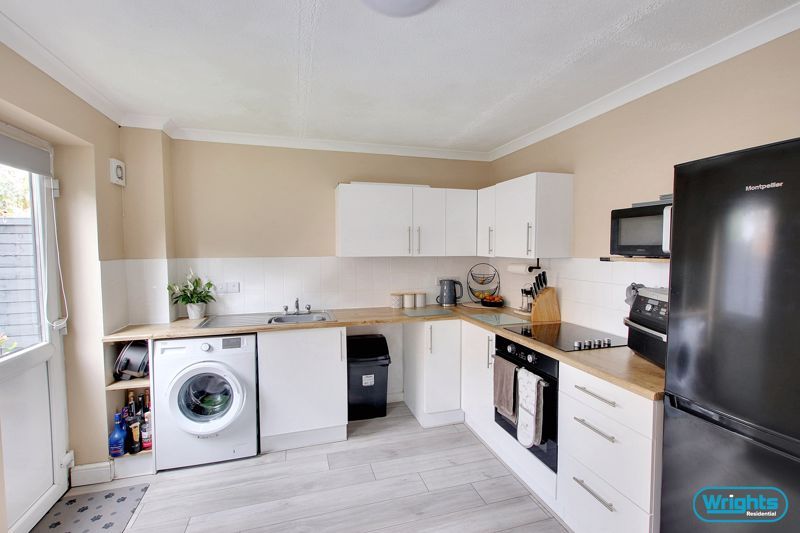 Property photo 2 of 15 Photo 7