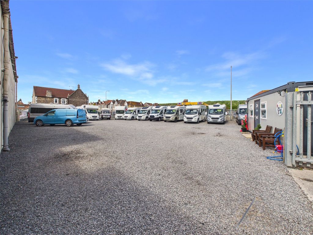 Property photo 1 of 11 Picture No. 01