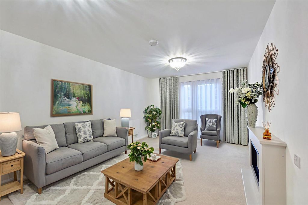 Property photo 2 of 16 Lounge_1 - 6.Jpeg