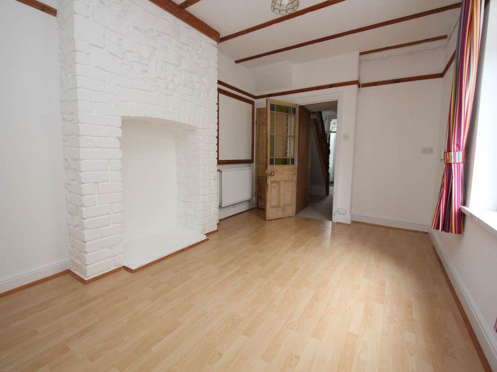 Additional image 11 of 3 bed property to rentWoodlands Road, Barry, Vale Of Glamorgan CF62