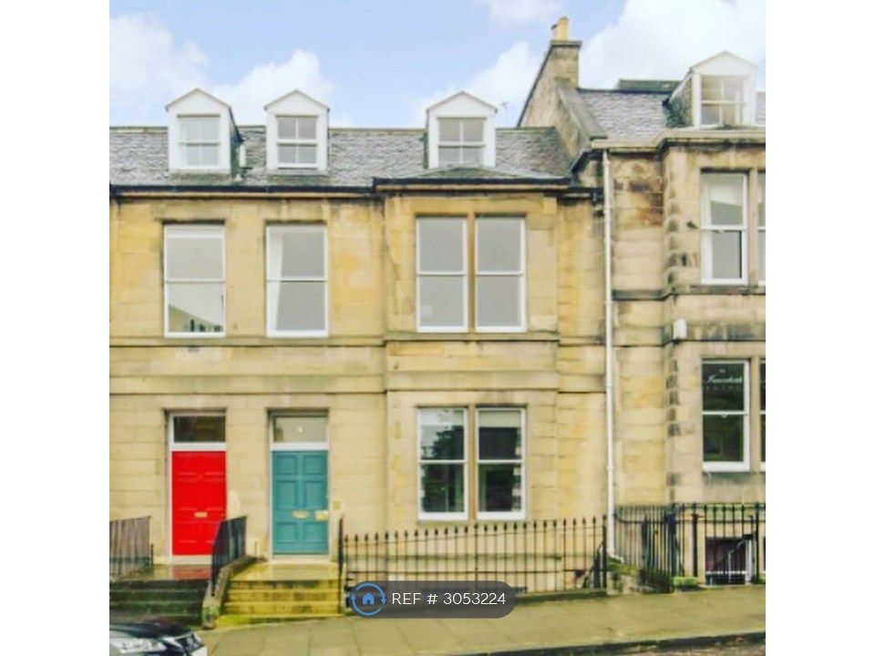 Property photo 2 of 13 Ground Floor Main Door