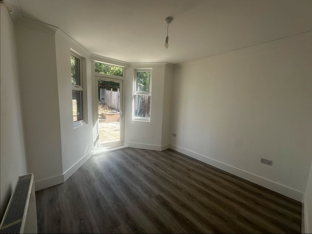 Property photo 2 of 29