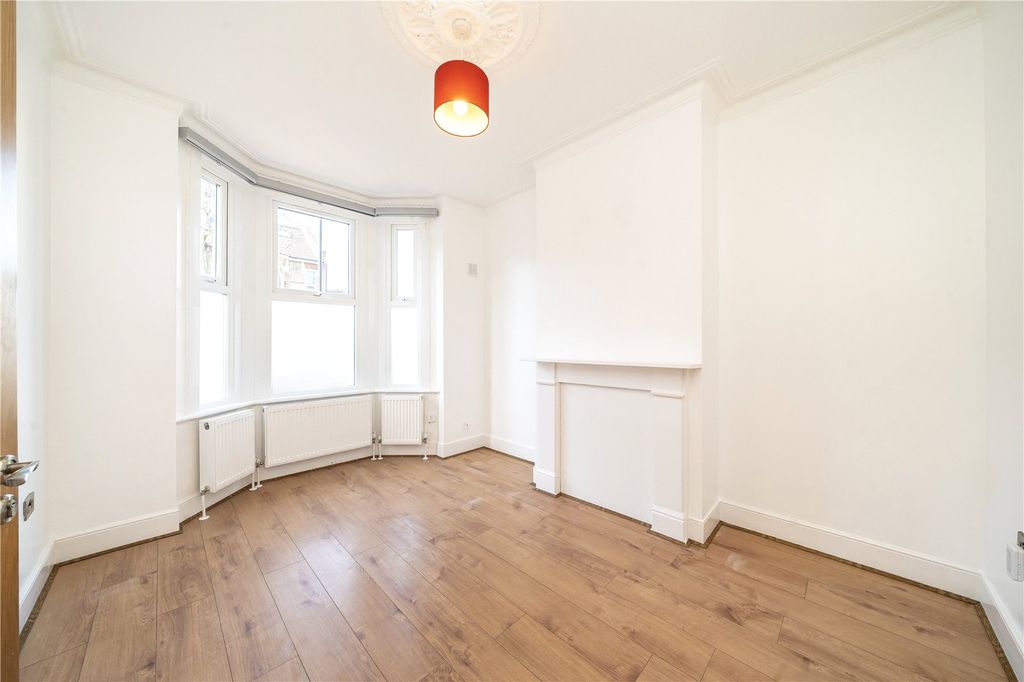 Property photo 2 of 9 Picture No. 03