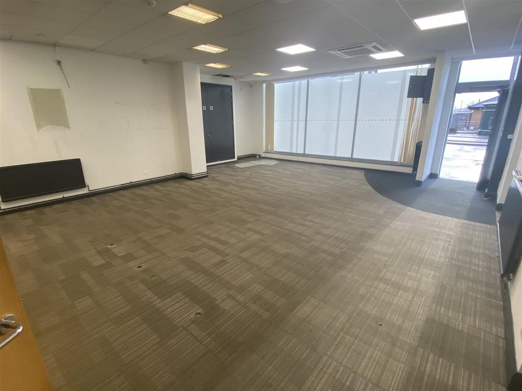 Property photo 3 of 7 Img_5835.Jpg