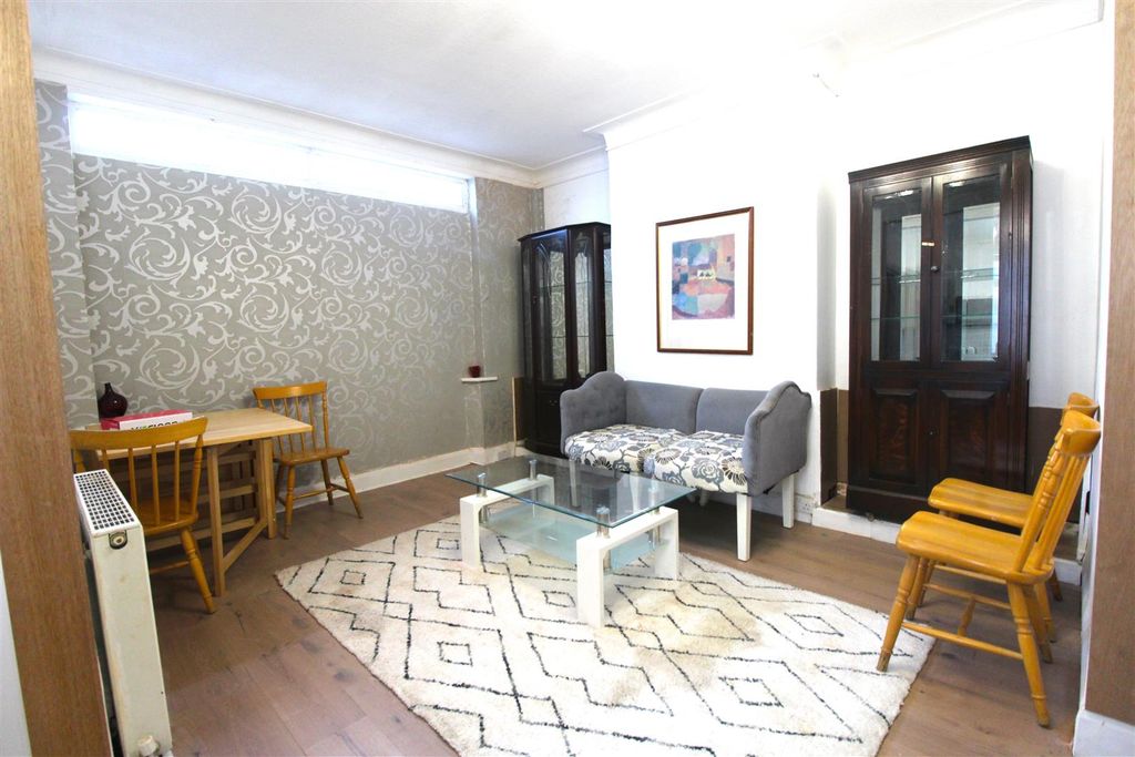 Property photo 2 of 7 Reception Room