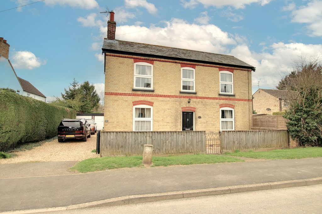 Property photo 3 of 22