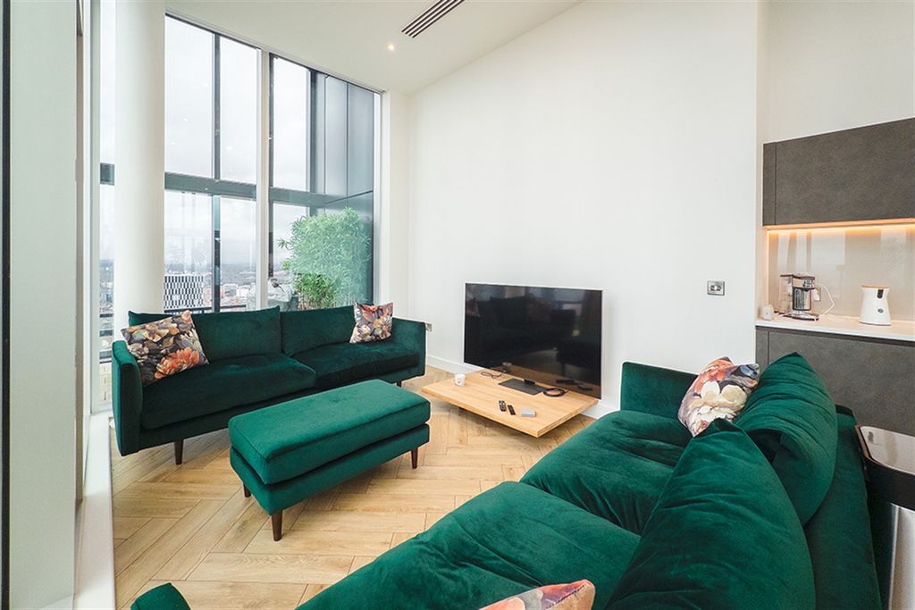 Additional image 29 of 3 bed flat to rentElizabeth Tower M15