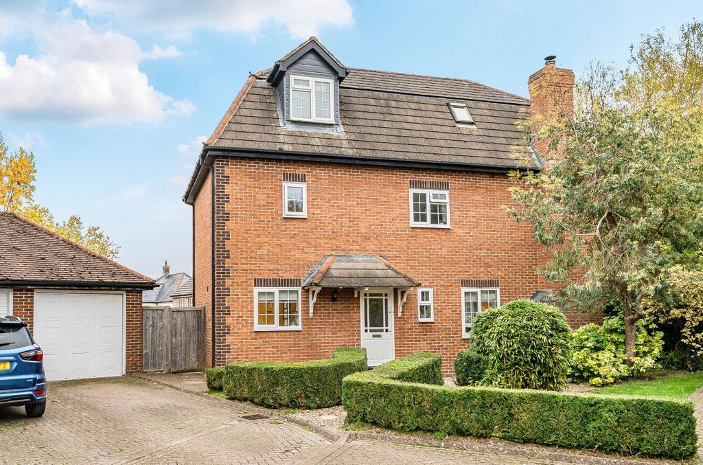 Property photo 1 of 20