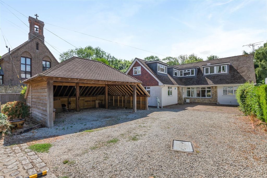 Property photo 1 of 33 Front External
