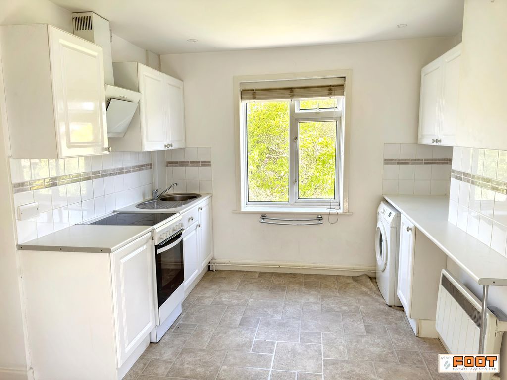 Property photo 3 of 5 Photo 2