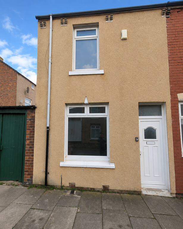 Property photo 1 of 10