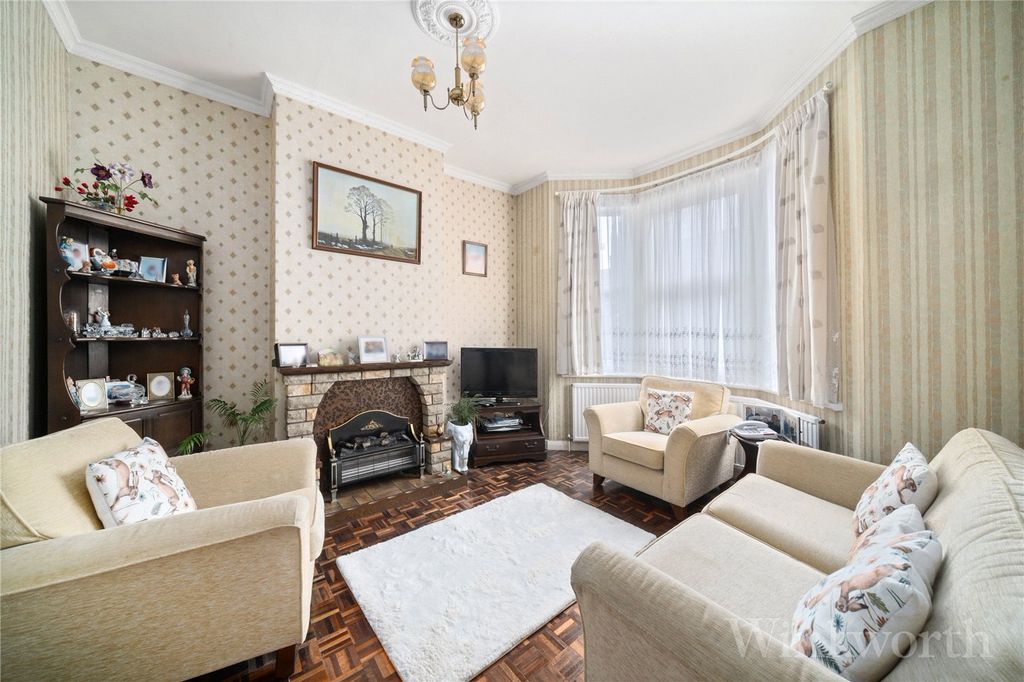 Property photo 2 of 11 Picture No. 07