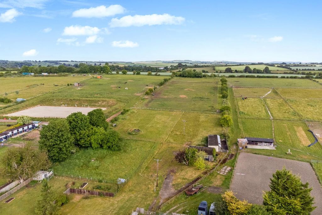 Property photo 1 of 11 Drone