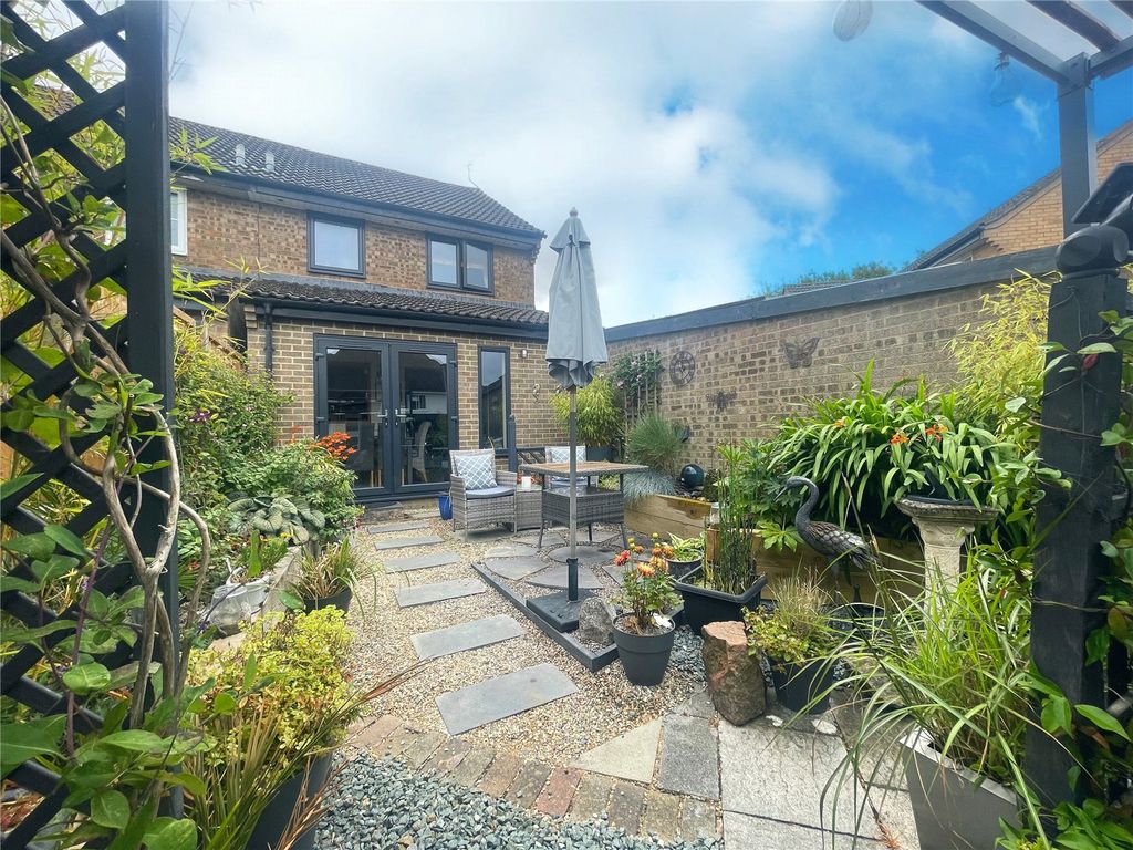 Property photo 2 of 19 Picture No. 05