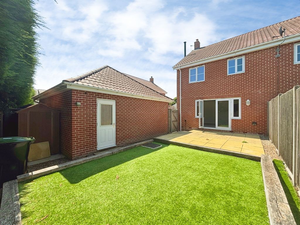 Property photo 2 of 15