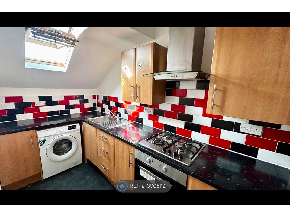 Property photo 2 of 5