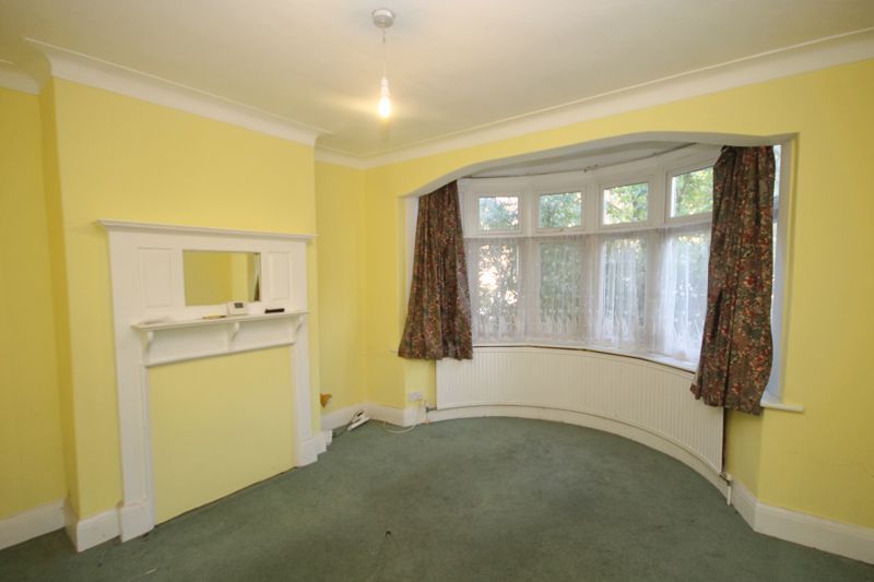 Property photo 1 of 11 Photo 5